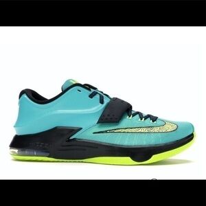 Nike KD 7 uprising basketball sneakers size 5.5Y